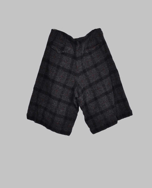 CHECKED WOOL SHORTS