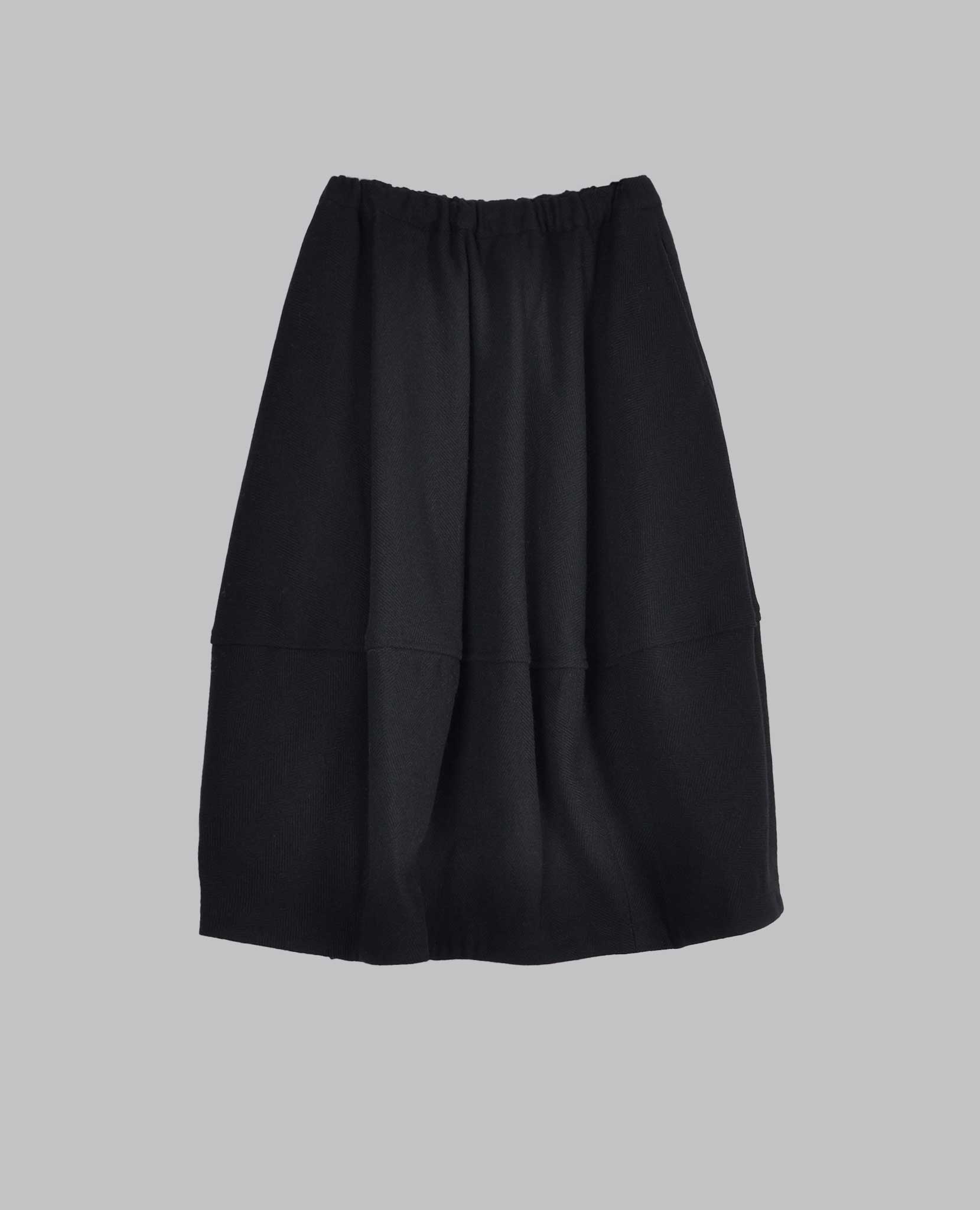 OVERSIZED PANELED SKIRT