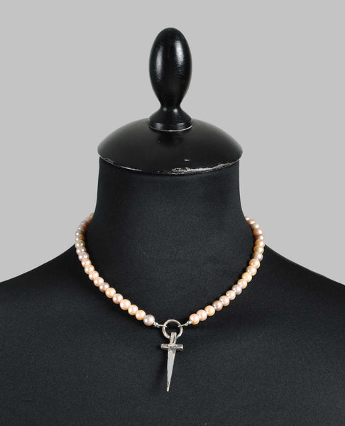 PINK PEARL DAGGER CHOKER